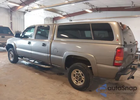 2006 GMC Sierra 1500Hd Sle1 z USA, uszkodzony, nr VIN 1GTGC13U06F212624